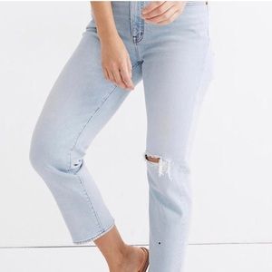 NWOT Madewell Midrise Classic Straight Jeans Mid-rise